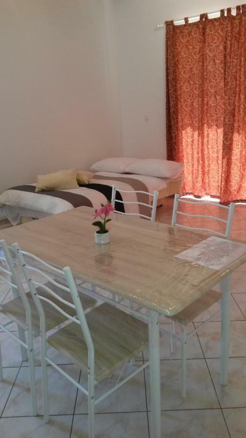 באניולה Apartman Lana מראה חיצוני תמונה